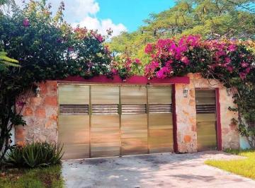 2f3f4316a657b7776f1e5fdd16b2dceb84690fdcc7c91ff1de526c6f06ce955a · Casa en Venta Conkal Una Planta | Estilo Hacienda con Alberca y Jardín