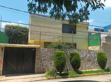Casa de 3 habitaciones, Naucalpan de Juárez · Casa en Renta en Fraccionamiento Cerrado en Jardínes de San Mateo