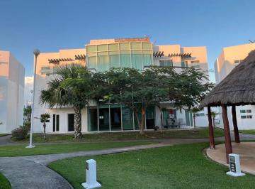 Departamento · 100m² · 2 Recámaras · 2 Estacionamientos · Departamento en Renta Cancún 2 Rec 100 m² Alberca Seguridad