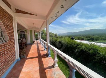 Casa · 900m² · 9 Recámaras · Casa en Venta en Centro