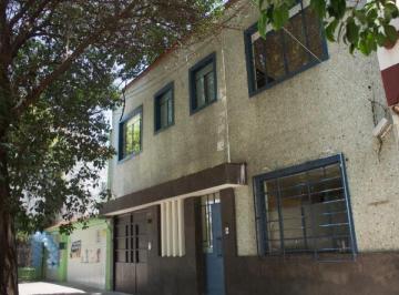 Casa · 238m² · 4 Recámaras · 1 Estacionamiento · Renta Casa Opción Amueblada en Col. Cuauhtémoc