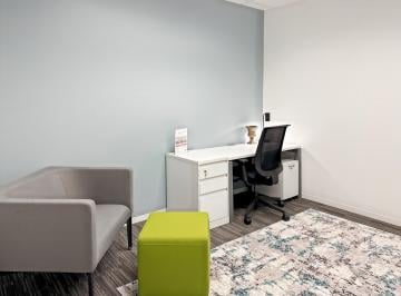 Oficina · 50m² · Oficina Privada en Alquiler – Open Office Querétaro, Av Fray Luis de León en Querétaro