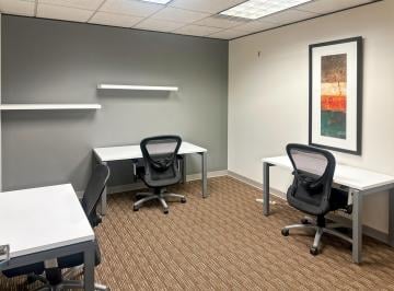 Oficina · 60m² · Oficina Privada en Alquiler – Open Office Queretaro, Av Fray Luis de Leon en Queretaro