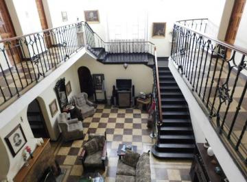Casa de 6 habitaciones, Benito Juárez · Excepcional Residencia con Roof Garden en Mixcoac / Santa María Nonoalco