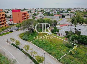 Terreno / Lote · 554m² · Terreno en Oportunidad en El Campanario