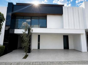 Casa de 4 habitaciones, San Andrés Cholula · Casa Nueva con Recámara en Planta Baja en Parque Berna, Lomas de Angelopolis II - Precio de Preventa