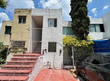 bcf585754dc87e3ff72fe2abf849218427c2e61bf3f8a867ca24ad530fe8bb93 · Casa en Venta en Lomas de Zapopan | Funcionalidad y Conectividad