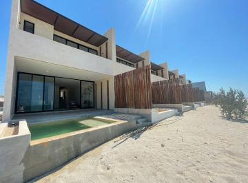 Casa · 214m² · 3 Recámaras · Casa en Venta en La Playa de Telchac, Yucatán