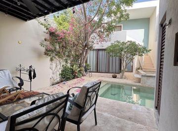 Casa · 220m² · 2 Recámaras · Casa en Renta en El Centro de Mérida