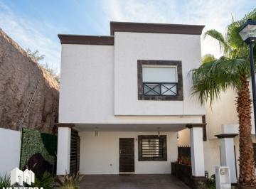 a98196cd89bec06db5d4dc3579024b3e2e10635518279f618cc8f97876ab1c14 · Casa en Venta Puente de Castilla