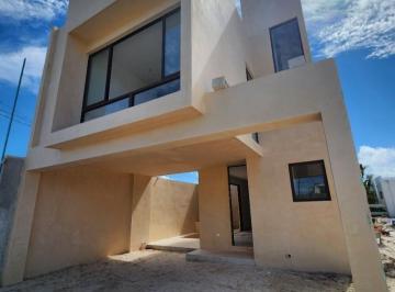Villa · 191m² · 4 Recámaras · 2 Estacionamientos · Villa en Venta con Vista Al Mar Ubicada en San Benito Dzemul