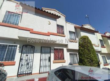 Casa · 51m² · 2 Recámaras · 1 Estacionamiento · Casa en Venta en Villa del Real, Tecámac 26 - 3139 Fm
