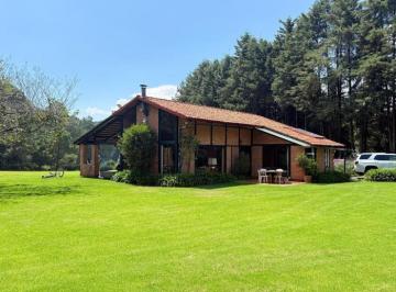CASA EN RENTA CON BOSQUE, JARDIN Y LAGO PROPIO · Casa en Renta con Bosque, Jardin y Lago Propio