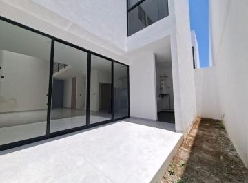 Casa de 4 habitaciones, Morelia · Casa con Doble Altura, 4 Recámaras, Altozano Morelia!