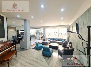 Casa · 421m² · 3 Recámaras · 4 Estacionamientos · Casa en Venta en Hacienda de Las Palmas, Huixquilucan Jl 26 - 1454.