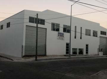 Nave industrial · 590m² · Bodega con Oficinas en Renta a Largo Plazo