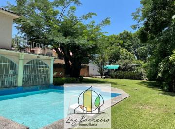 Casa en condominio · 274m² · 5 Recámaras · 4 Estacionamientos · Se Vende Casa en Privada con Seguridad 24 Hrs