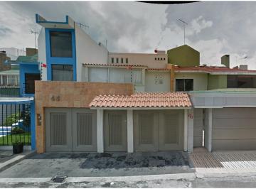 Casa de 4 habitaciones, Coyoacán · Remate Bancario, Casa en Campestre Coyoacan, Coyoacan, Cdmx.