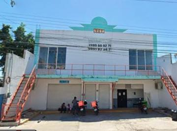 Local comercial · 300m² · Renta de Local Comercial en Tanlum, Mérida