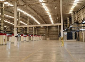 Bodega comercial , Tlalnepantla de Baz · Bodega de 7,586 m², Patio de Maniobras Cuenta con 22 Andenes