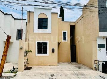 Casa · 120m² · 3 Recámaras · Casa en Renta en Valle de Las Palmas, Apodaca