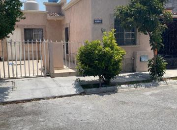 Casa · 2 Recámaras · 2 Estacionamientos · Casa en Renta, Haciendas III Ramos Arizpe