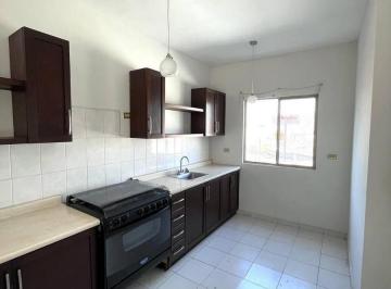 Departamento · 94m² · 3 Recámaras · 2 Estacionamientos · Departamento en Venta en Vista Montaña
