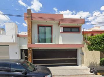 Casa de 3 habitaciones, Tepic · Casa en Venta en Tepic Nayarit