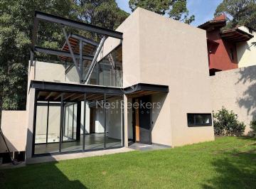 Casa de 4 habitaciones, Valle de Bravo · Casa Nueva en Venta en Avándaro
