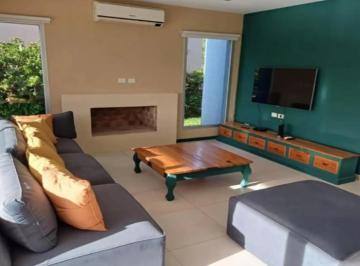Casa de 3 habitaciones, Tlalpan · Casa de 3 Niveles en Tlalpan