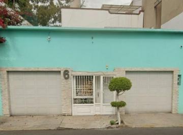 Casa de 4 habitaciones, Iztapalapa · Casa de 220 m² con 4 Recámaras en Venta en Paseos de Churubusco