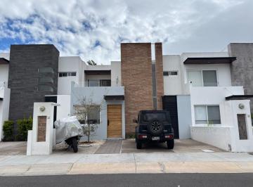 Casa en condominio de 2 habitaciones, Querétaro · Vive Frente a Áreas Verdes en Una de Las Mejores Ubicaciones de El Refugio | 140