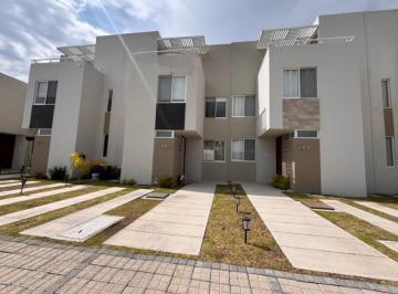 1 · Casa en Renta en Lomas de Angelopolis III