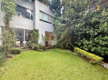Casa · 238m² · 3 Recámaras · 4 Estacionamientos · Lomas de Tecamachalco. Casa en Venta
