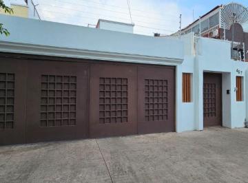 Casa de 3 habitaciones, Zapopan · Casa Remodelada en Venta Ciudad del Sol Zapopan