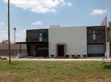 Casa de 5 habitaciones, Pachuca · Casa en Venta Zona Plateada Pachuca