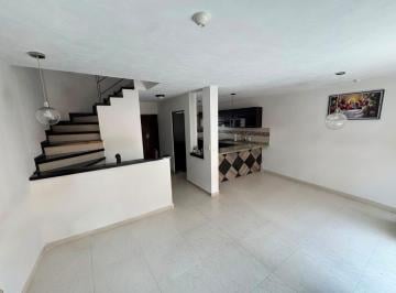 Casa · 141m² · 3 Recámaras · 2 Estacionamientos · Casa en Renta en Villa Toscana, Lerma