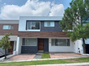 NOTA: Estará disponible a partir del 01 de Septiembre, pero ya se puede mostrar. · Casa en Renta en Colinas Virreyes, Zapopan