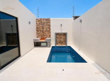 Casa · 180m² · 3 Recámaras · 2 Estacionamientos · Casa con Alberca Privada | Lomas del Mediterráneo