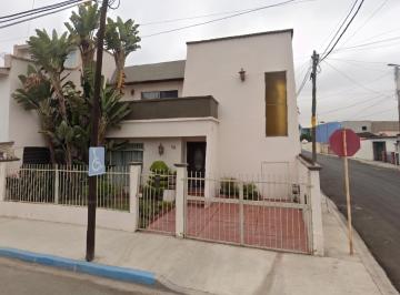 Casa de 3 habitaciones, Ensenada · Venta de Casa en Baja California Ensenada Col Playa Ensenada