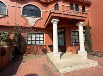 Casa · 180m² · 3 Recámaras · 3 Estacionamientos · Oportunidad! Casa en Venta Bugambilias Santa Cruz del Monte