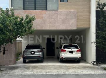 Casa · 199m² · 3 Recámaras · 2 Estacionamientos · Casa en Venta en Col. Cerradas de Rinconada en Apodaca, N. L.