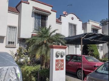 Casa en condominio de 3 habitaciones, San Pedro Tlaquepaque · Casa en Venta de 76.5 m² en Jardines de Miraflores, Tlaquepaque