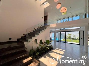 Casa de 4 habitaciones, Atlatlahucan · Venta de Casa en Lomas de Cocoyoc