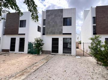 Casa · 77m² · 2 Recámaras · Casa a Precio de Oportunidad, Amueblada, privada con Amenidades