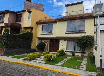 Casa de 3 habitaciones, Metepec · Casa en Renta Paseo Los Cisnes, Av Tecnológico. Metepec