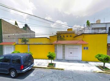 Casa de 5 habitaciones, Iztapalapa · Casa de 487 m² con 5 Recámaras en Venta en Sinatel