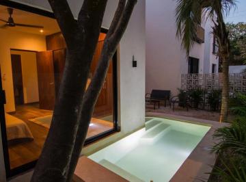 Casa · 200m² · 3 Recámaras · 2 Estacionamientos · Casa de 3 Habitaciones Sin Muebles en Renta en Montes de Ame, Mérida