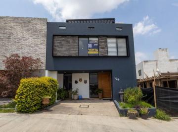 Casa en condominio · 211m² · 2 Recámaras · 2 Estacionamientos · Casa en Venta en Senderos de Monteverde, Tlajomulco de Zuñiga