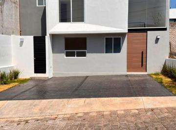 Casa de 4 habitaciones, Morelia · Casa de 178 m² con 4 Recámaras en Venta en Lomas del Sur